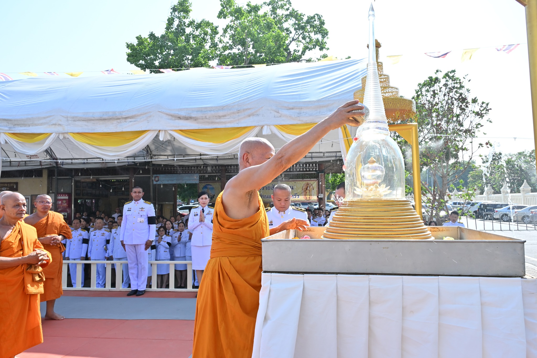 title - ส.ป.ก.นครปฐม เข้าร่วมพิธีอัญเชิญพระบรมสารีริกธาตุ เนื่องในประเพณีสงกรานต์ 2569